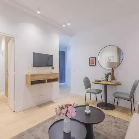 Elegant Flat - 17 - Brochant Apartment Paris